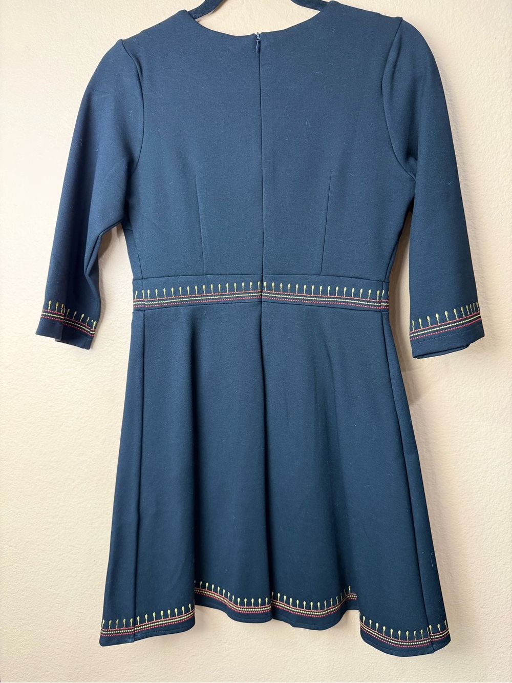 Lai Meng Five Cats Black Embroidered Folk Floral Fit and Flare Dress Sz S - Picture 4 of 13